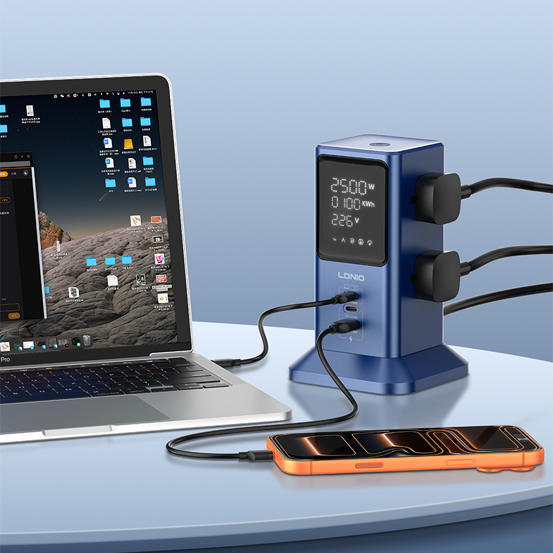 Multiprise intelligente univer - Smart Power Strip 4 Outlet Usb avis et prix